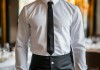 餐饮酒店男服务员工作服，细节与专业，是塑造服务品质的关键