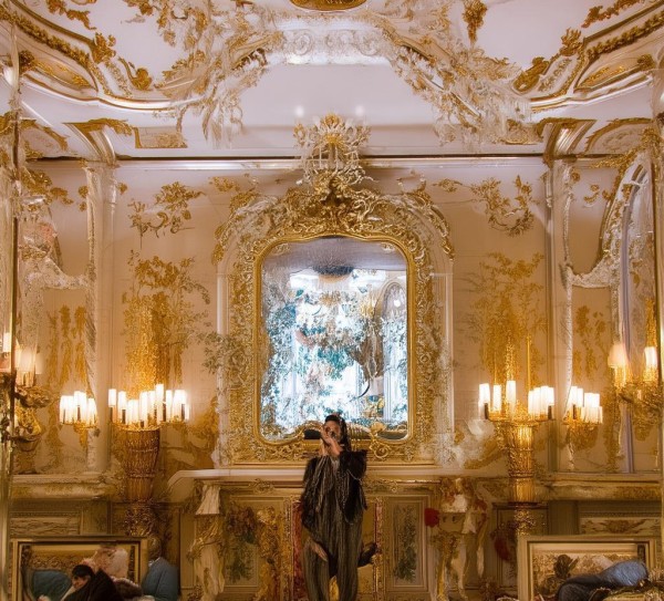 南京上秦淮假日酒店餐饮服务员，服务细节里的秦淮温度